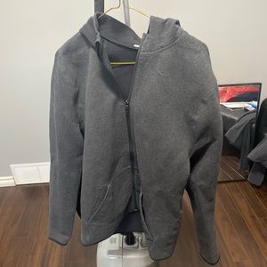 Men’s Lulu Lemon Tech Sweater